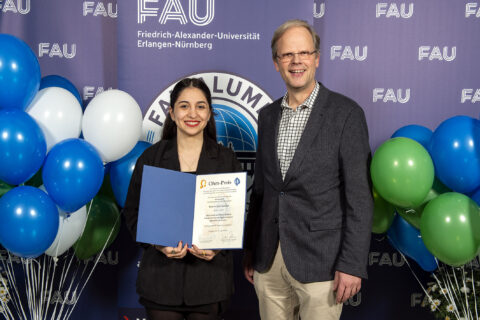 Zum Artikel "Ece Ipek Saruhan awarded with Ohm-Preis of the Department of Physics of FAU for her master thesis"